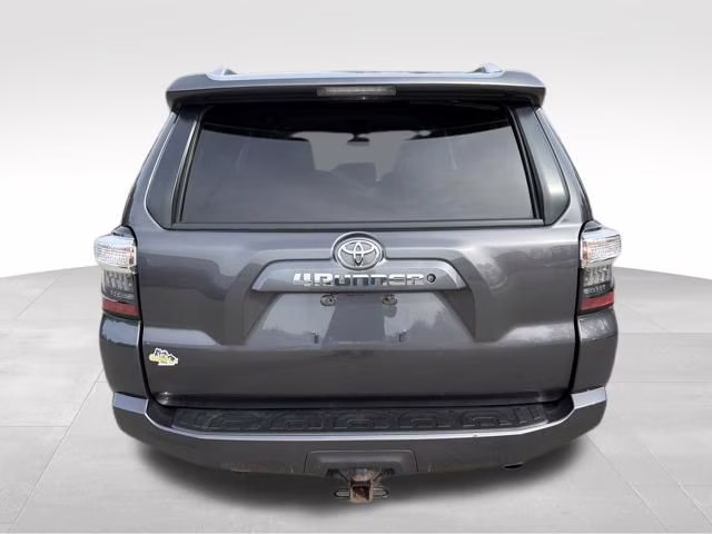 2016 Magnetic Gray Metallic Toyota 4Runner SR5 4X4 SUV