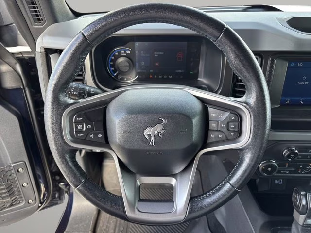 2021 Antimatter Blue Metallic Ford Bronco Big Bend 4X4 Convertible