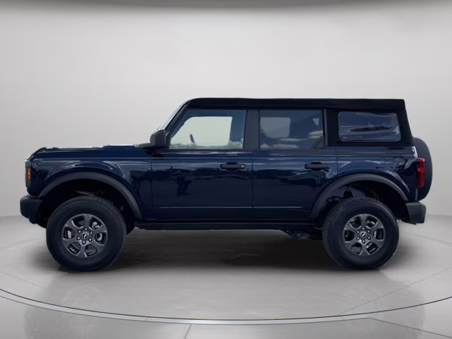 2021 Antimatter Blue Metallic Ford Bronco Big Bend 4X4 Convertible