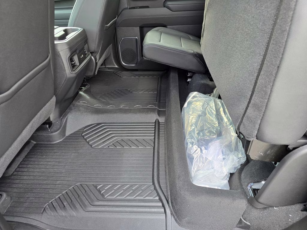 2026 Sterling Gray Metallic Chevrolet Silverado 1500 LT Trail Boss 4X4 Truck