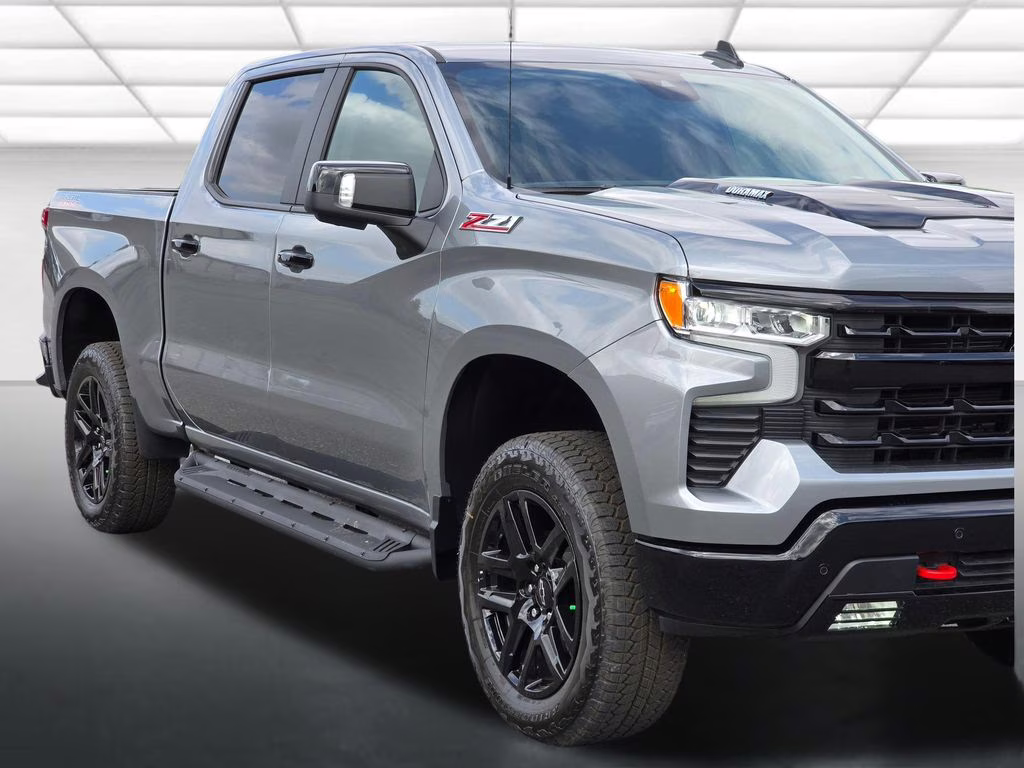 2026 Sterling Gray Metallic Chevrolet Silverado 1500 LT Trail Boss 4X4 Truck