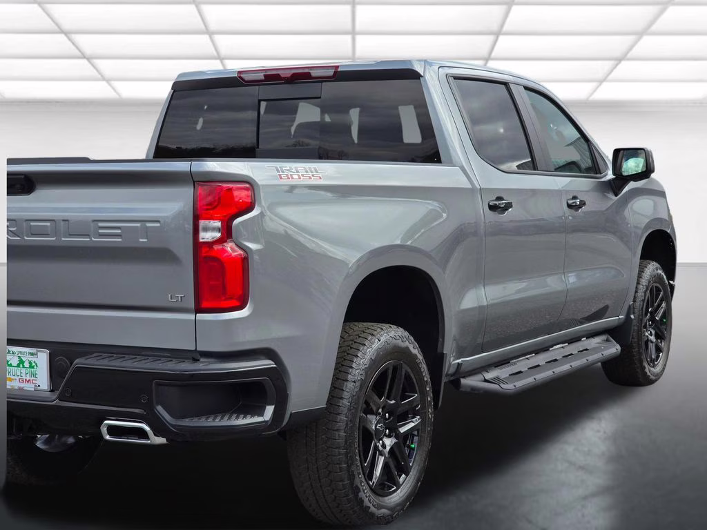 2026 Sterling Gray Metallic Chevrolet Silverado 1500 LT Trail Boss 4X4 Truck