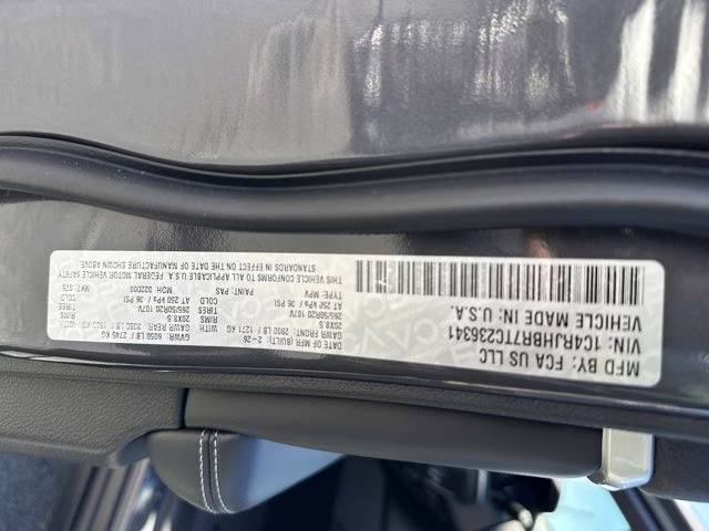 2026 Baltic Gray Metallic Clearcoat Jeep Grand Cherokee Limited 4X4 SUV