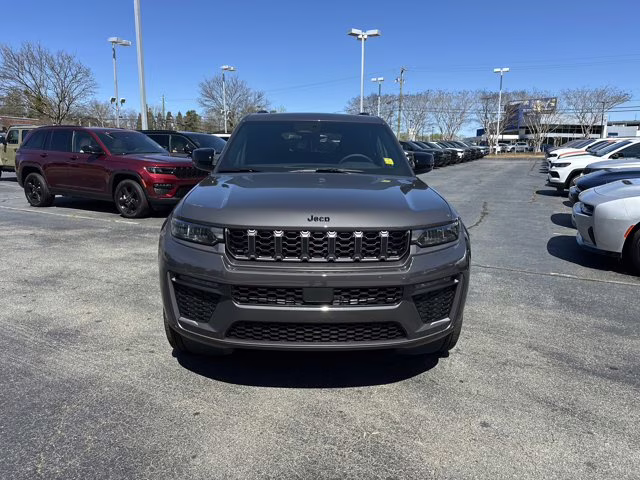 2026 Baltic Gray Metallic Clearcoat Jeep Grand Cherokee Limited 4X4 SUV