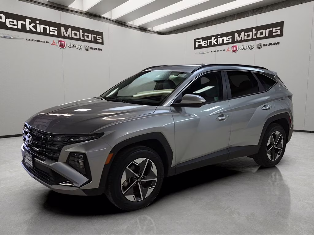 2025 Shimmering Silver Hyundai Tucson SEL AWD SUV