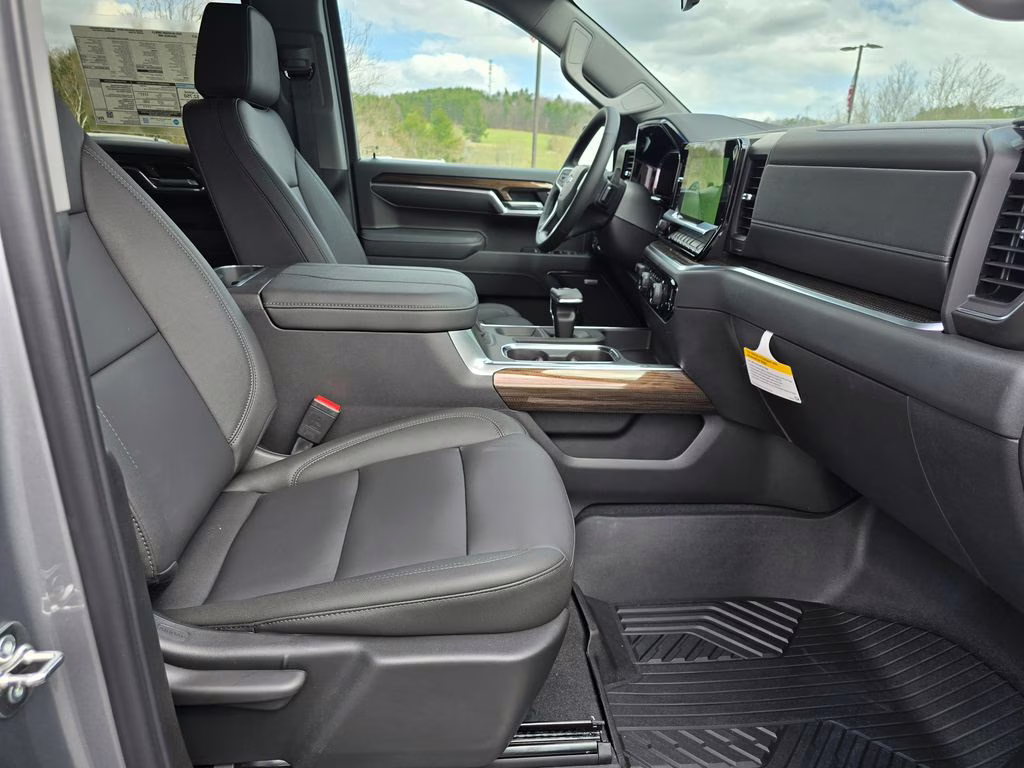 2026 Sterling Gray Metallic Chevrolet Silverado 1500 LT Trail Boss 4X4 Truck