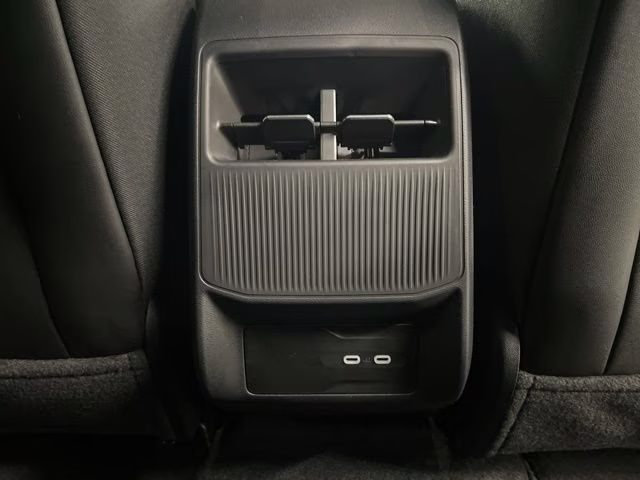 2026 Red Hot Pearlcoat Jeep Cherokee Limited 4X4 SUV