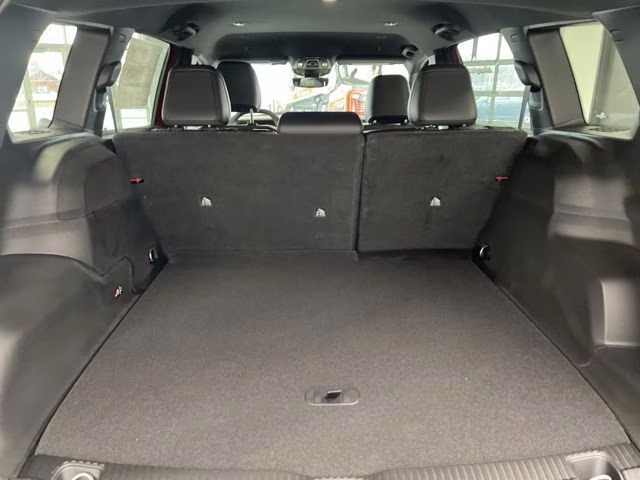 2026 Red Hot Pearlcoat Jeep Cherokee Limited 4X4 SUV