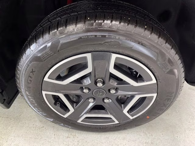 2026 Red Hot Pearlcoat Jeep Cherokee Limited 4X4 SUV