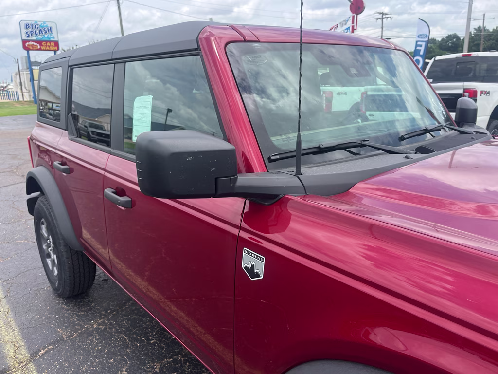 2026 Ruby Red Metallic Tinted Clearcoat Ford Bronco Big Bend 4X4 SUV
