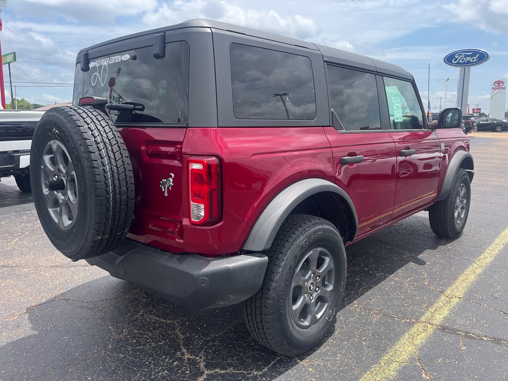 2026 Ruby Red Metallic Tinted Clearcoat Ford Bronco Big Bend 4X4 SUV