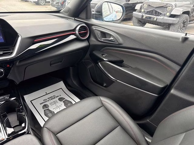 2024 Fountain Blue Chevrolet Trax 2RS FWD SUV