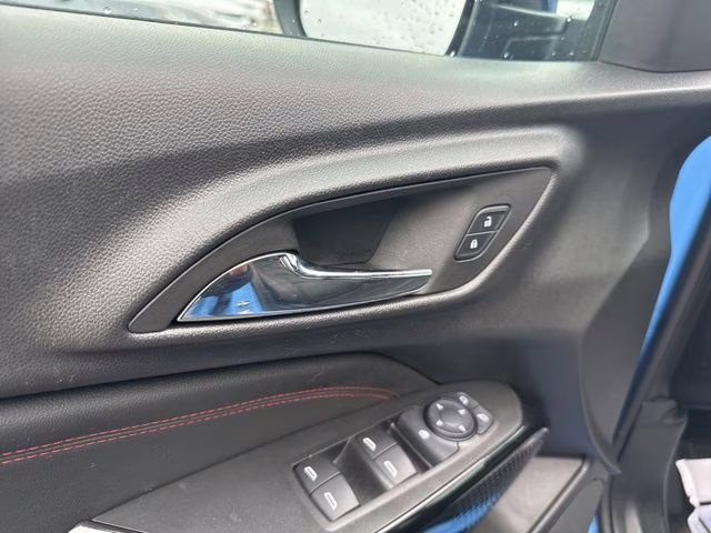 2024 Fountain Blue Chevrolet Trax 2RS FWD SUV