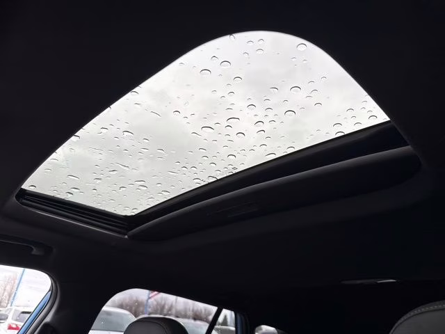 2024 Fountain Blue Chevrolet Trax 2RS FWD SUV