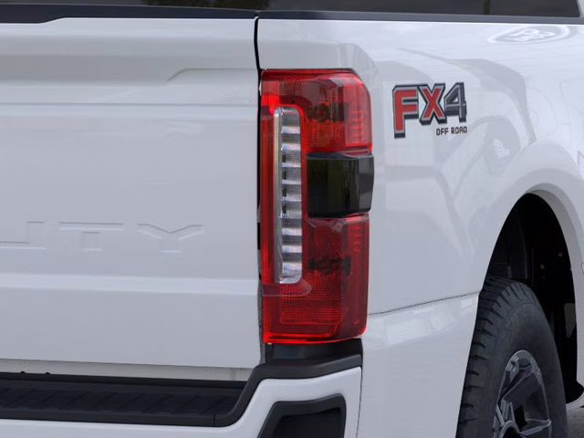 2026 Oxford White Ford Super Duty F-250 SRW XL 4X4 Truck