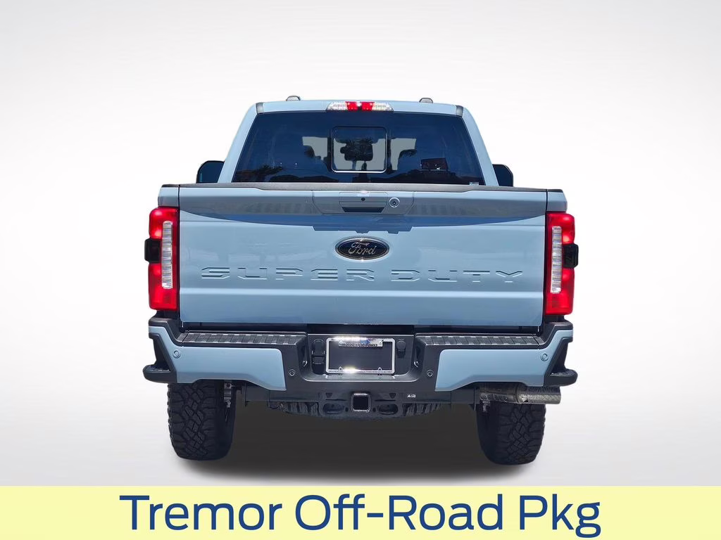 2026 Glacier Gray Metallic TriCoat Ford Super Duty F-350 SRW Lariat 4X4 Truck
