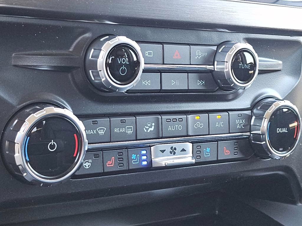 2026 Glacier Gray Metallic TriCoat Ford Super Duty F-350 SRW Lariat 4X4 Truck