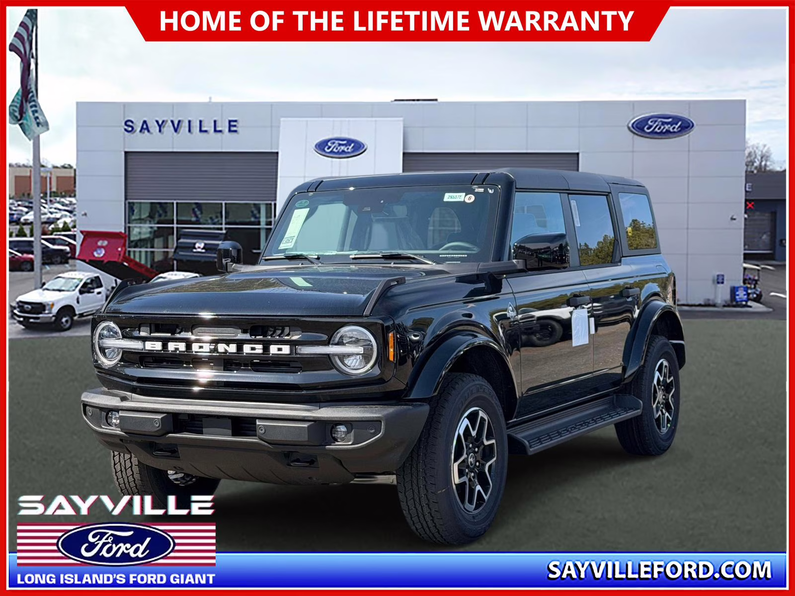 2026 Gray Ford Bronco Outer Banks 4X4 SUV