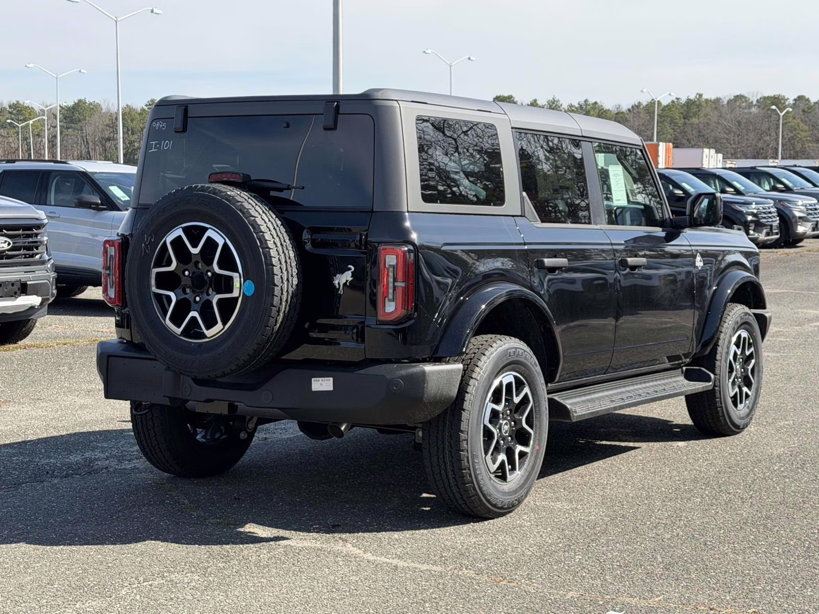 2026 Gray Ford Bronco Outer Banks 4X4 SUV