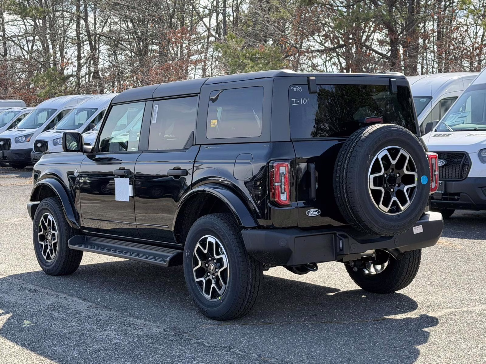 2026 Gray Ford Bronco Outer Banks 4X4 SUV