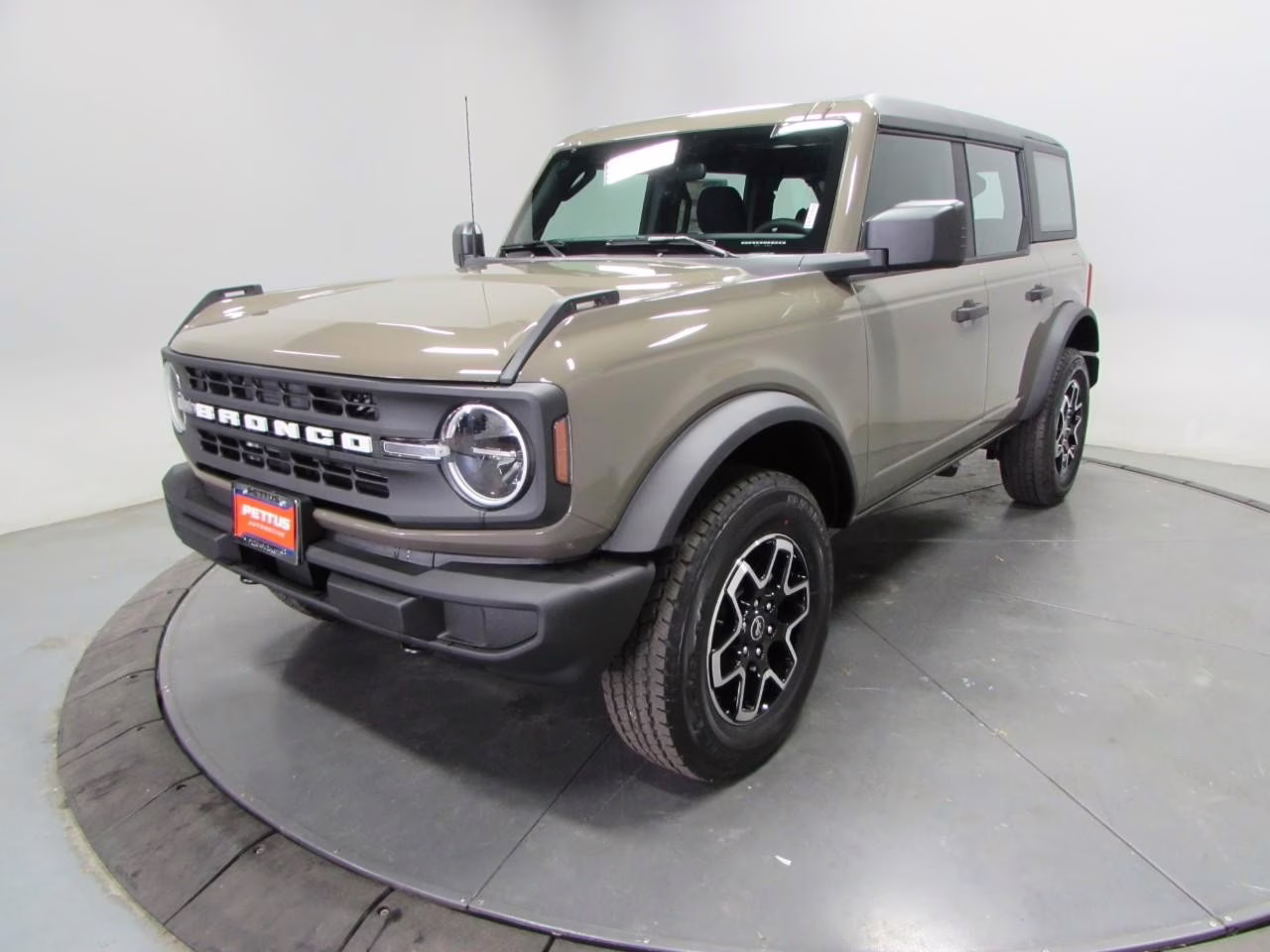 2026 Marsh Gray Ford Bronco Base 4X4 SUV
