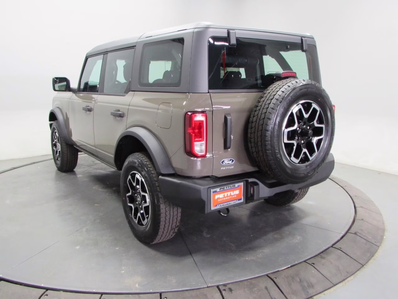 2026 Marsh Gray Ford Bronco Base 4X4 SUV