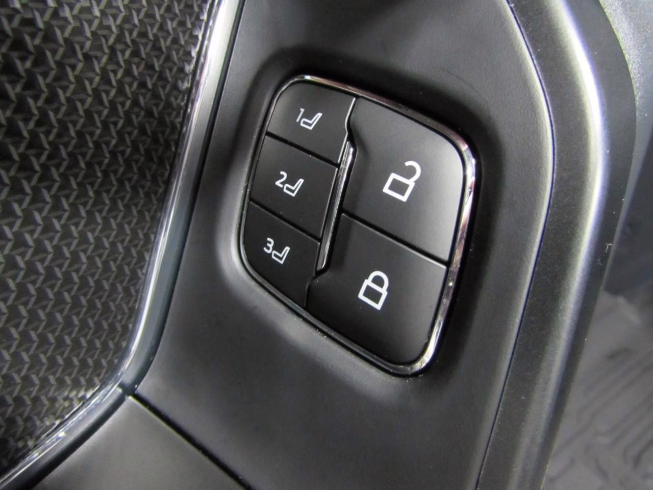 2026 Avalanche Ford F-150 Raptor 4X4 Truck