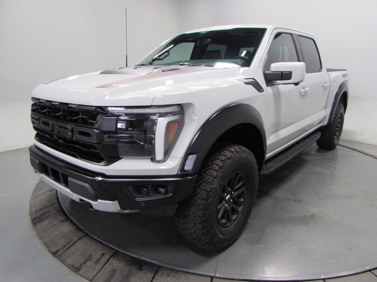 2026 Avalanche Ford F-150 Raptor 4X4 Truck