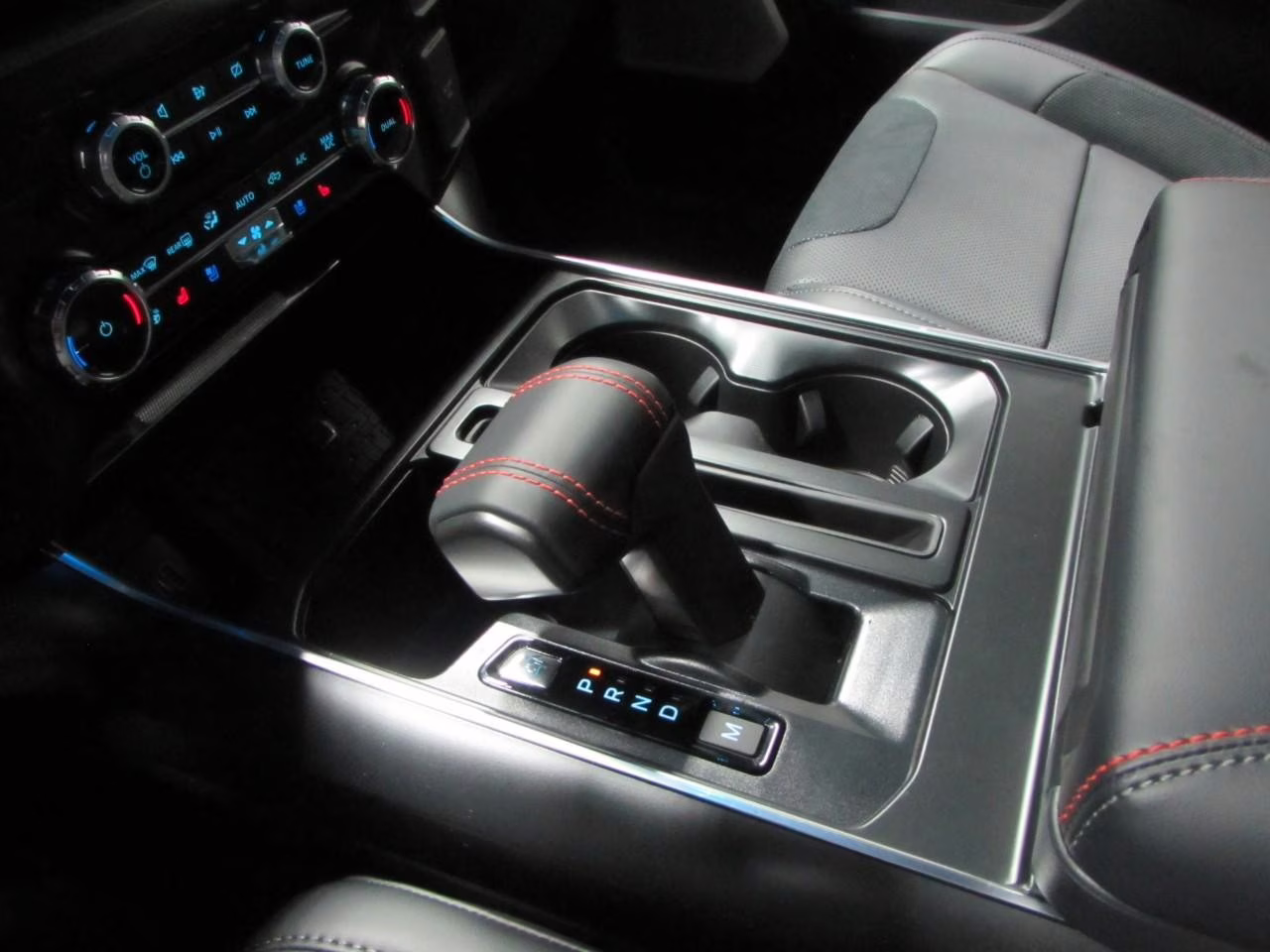 2026 Avalanche Ford F-150 Raptor 4X4 Truck