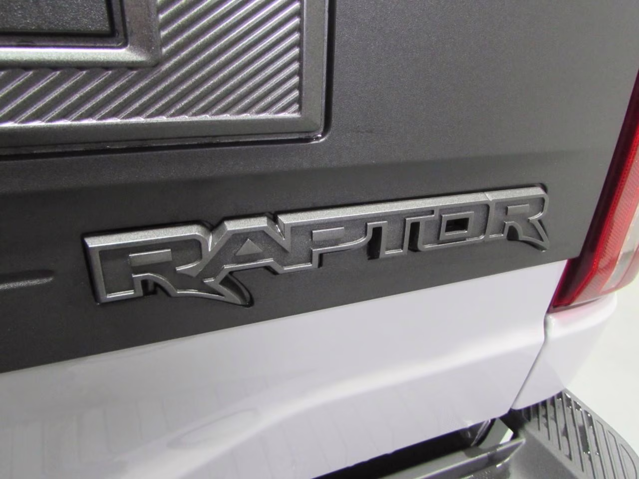 2026 Avalanche Ford F-150 Raptor 4X4 Truck