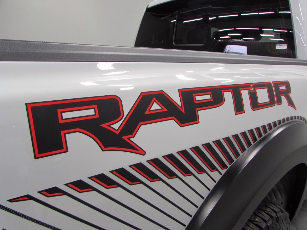 2026 Avalanche Ford F-150 Raptor 4X4 Truck