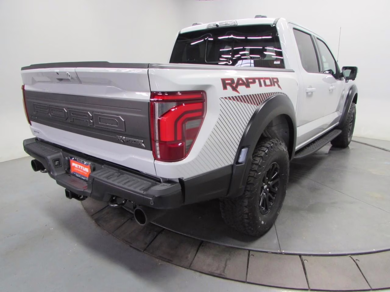 2026 Avalanche Ford F-150 Raptor 4X4 Truck