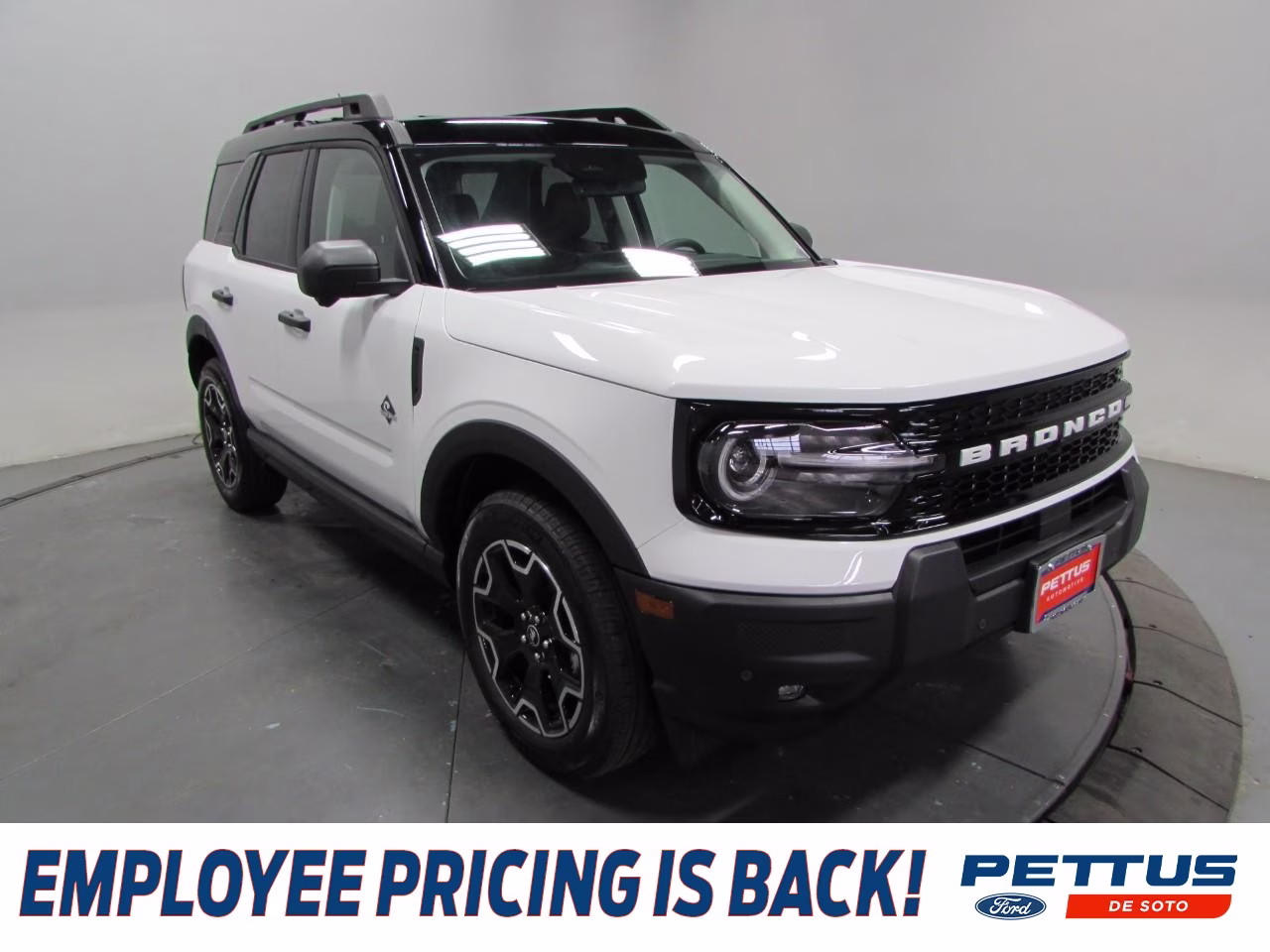 2026 Oxford White Ford Bronco Sport Outer Banks 4X4 SUV