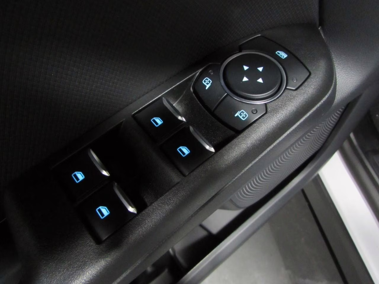 2026 Oxford White Ford Bronco Sport Outer Banks 4X4 SUV