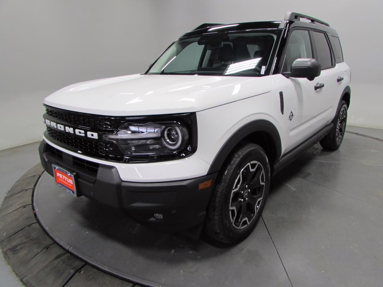 2026 Oxford White Ford Bronco Sport Outer Banks 4X4 SUV