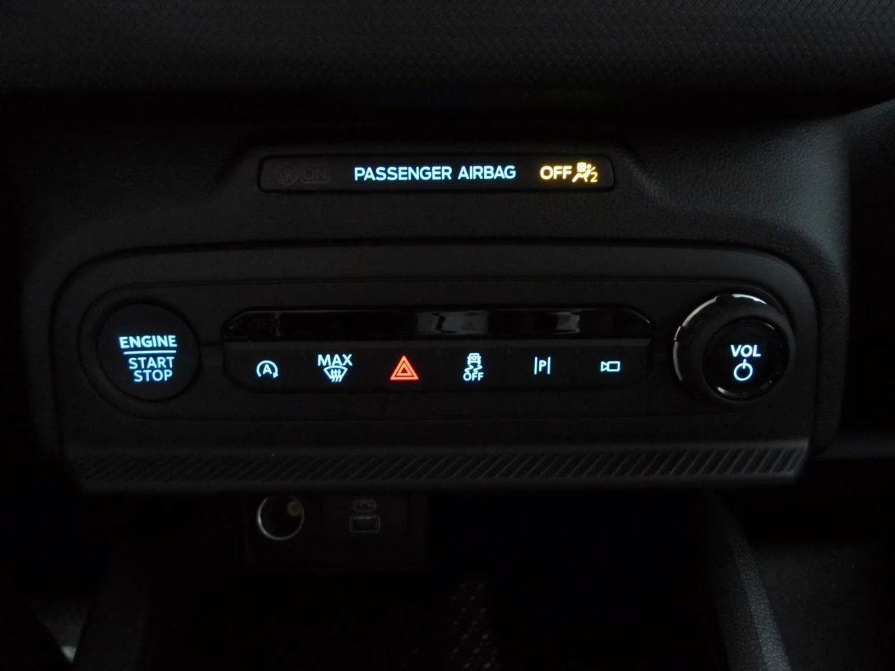 2026 Oxford White Ford Bronco Sport Outer Banks 4X4 SUV