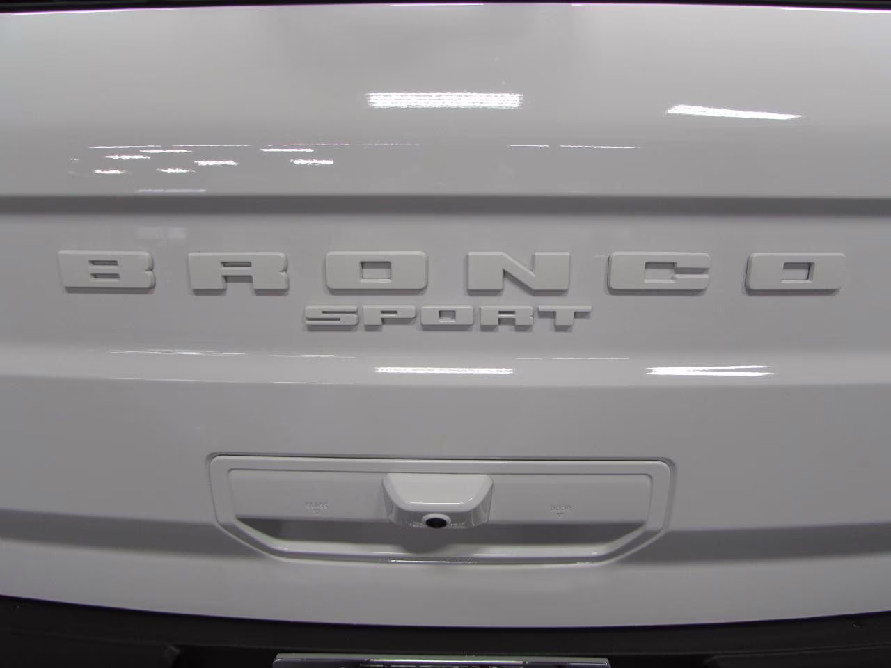 2026 Oxford White Ford Bronco Sport Outer Banks 4X4 SUV