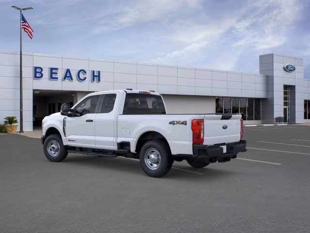 2026 Oxford White Ford Super Duty F-350 SRW XL 4X4 Truck