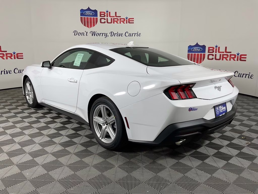 2026 Oxford White Ford Mustang EcoBoost RWD Coupe