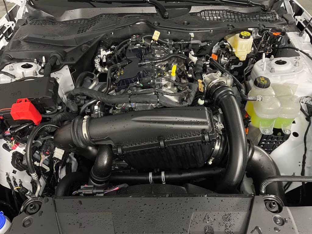 2026 Oxford White Ford Mustang EcoBoost RWD Coupe