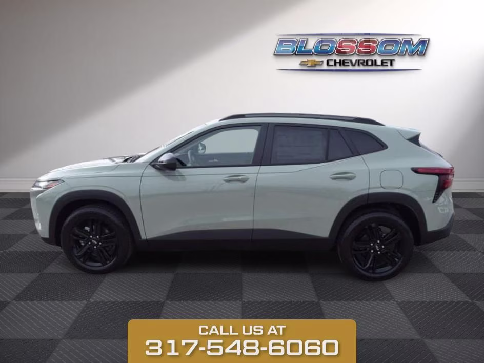 2026 Green Chevrolet Trax ACTIV FWD SUV