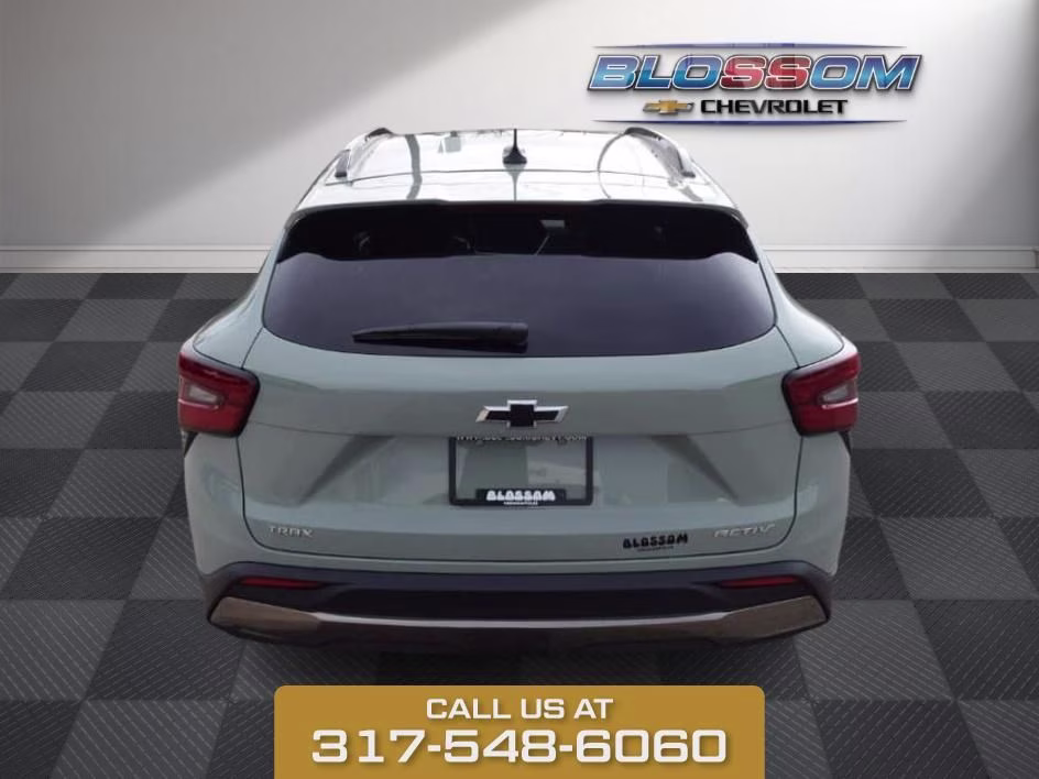 2026 Green Chevrolet Trax ACTIV FWD SUV