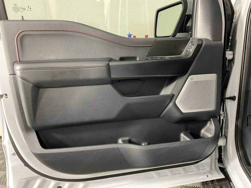 2025 White Metallic Ford F-150 Raptor 4X4 Truck