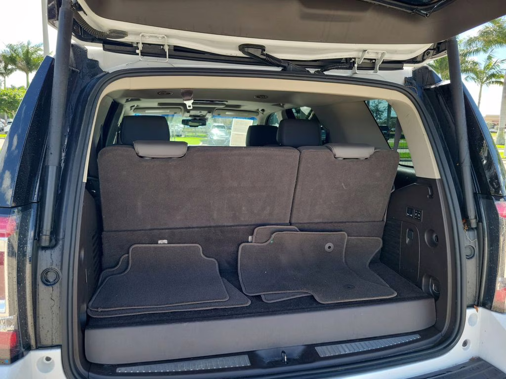 2019 White Frost GMC Yukon Denali 4X4 SUV