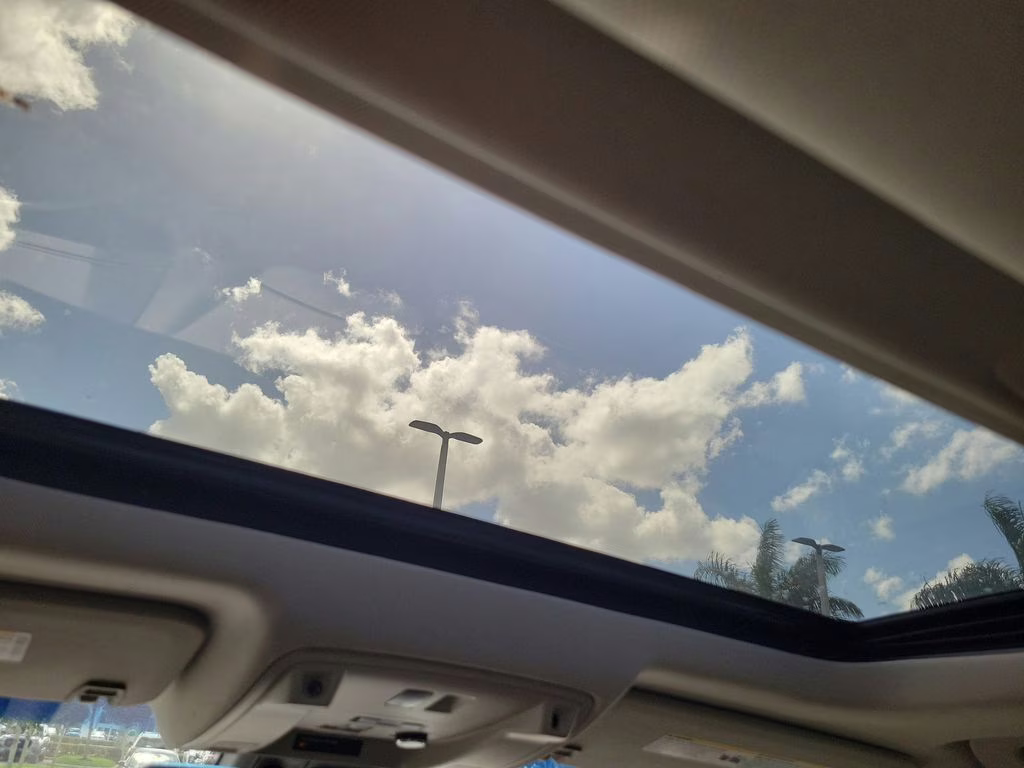 2019 White Frost GMC Yukon Denali 4X4 SUV