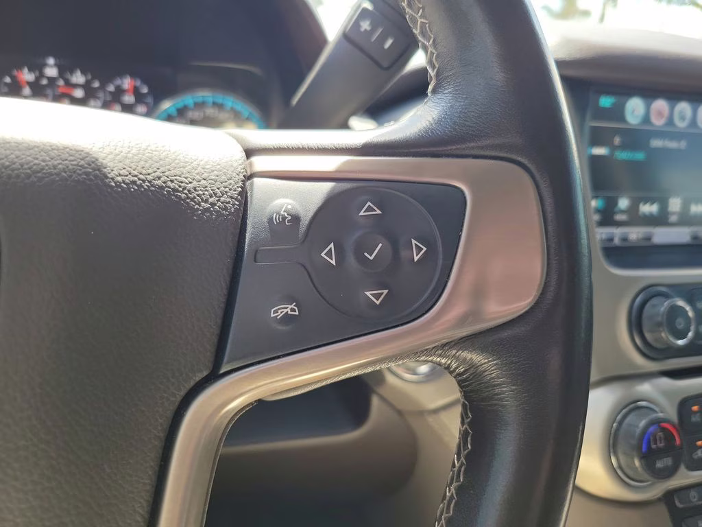 2019 White Frost GMC Yukon Denali 4X4 SUV