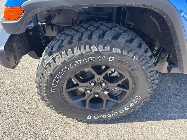 2026 Blue Pearl Jeep Gladiator Willys 4X4 Truck