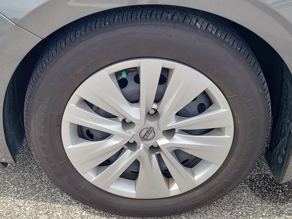 2025 Gun Metallic Nissan Sentra S FWD Sedan