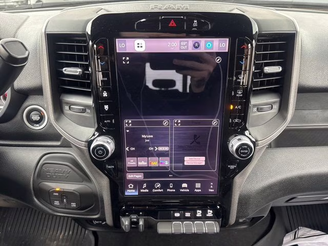 2026 Diamond Black Ram 2500 Tradesman 4X4 Truck