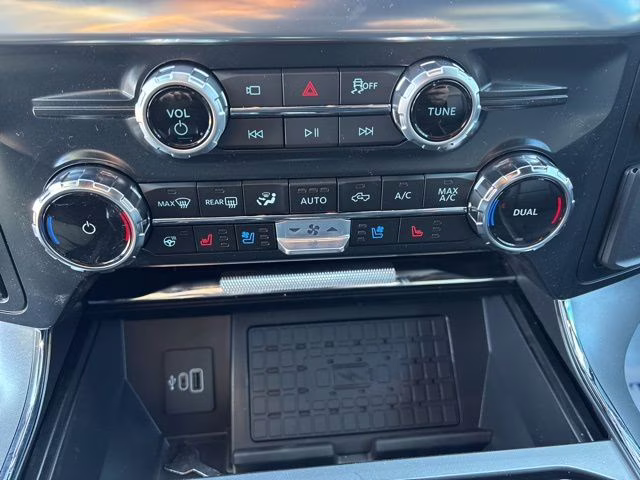 2026 Carbonized Gray Metallic Ford F-150 Lariat 4X4 Truck